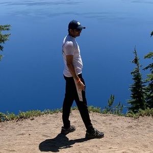 Meet your Posher, Srikant